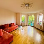 2 кімнати новобуд вернадського 6 червоноі калини лісна Apartment Lviv