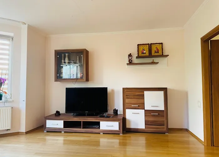 2 кімнати новобуд вернадського 6 червоноі калини лісна Appartement Lviv